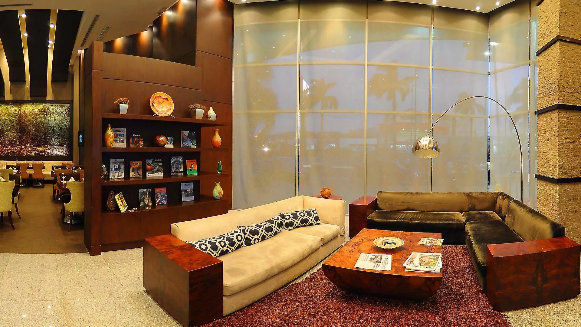 Courtyard By Marriott Guayaquil Hotel