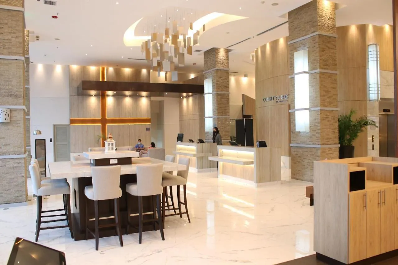 Courtyard By Marriott Guayaquil Hotel