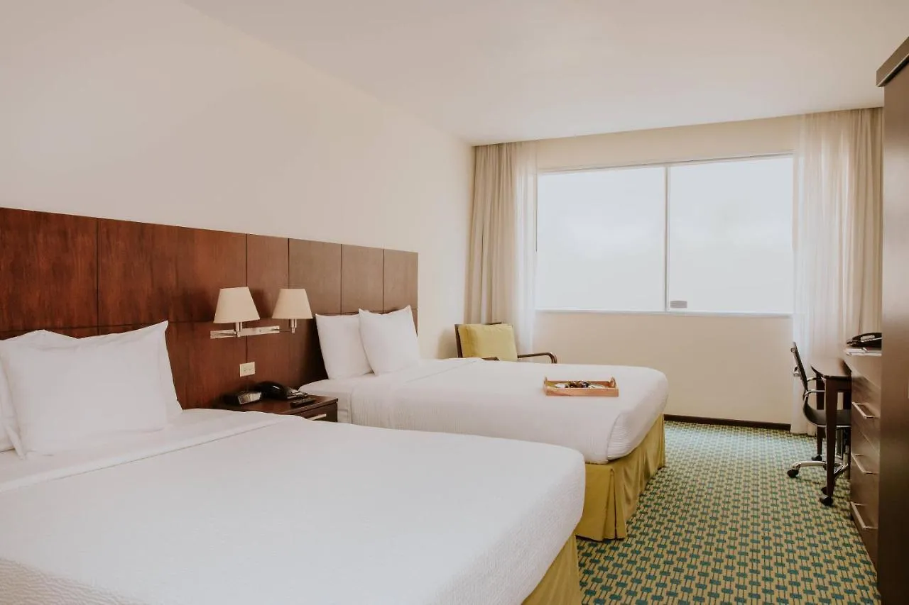 Courtyard By Marriott Guayaquil Hotel Ecuador