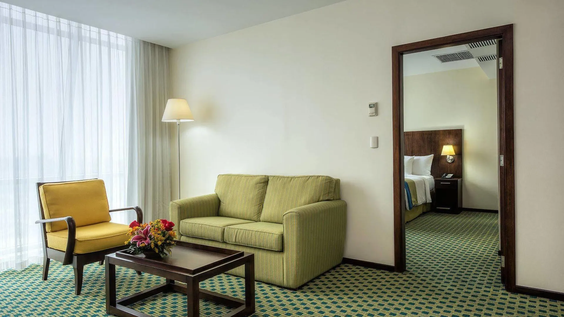 Courtyard By Marriott Guayaquil Hotel